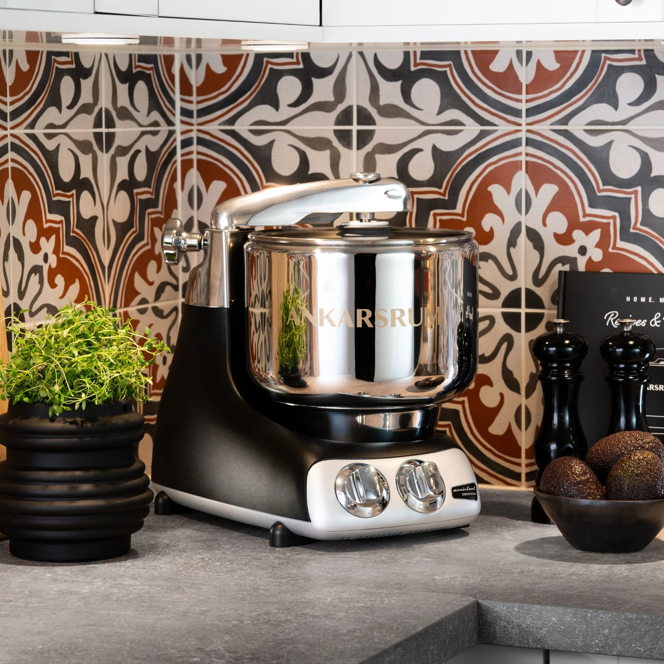 Ankarsrum AKM6230 Assistent Original Stand Mixer | 7L Swedish Mixer - product image 3