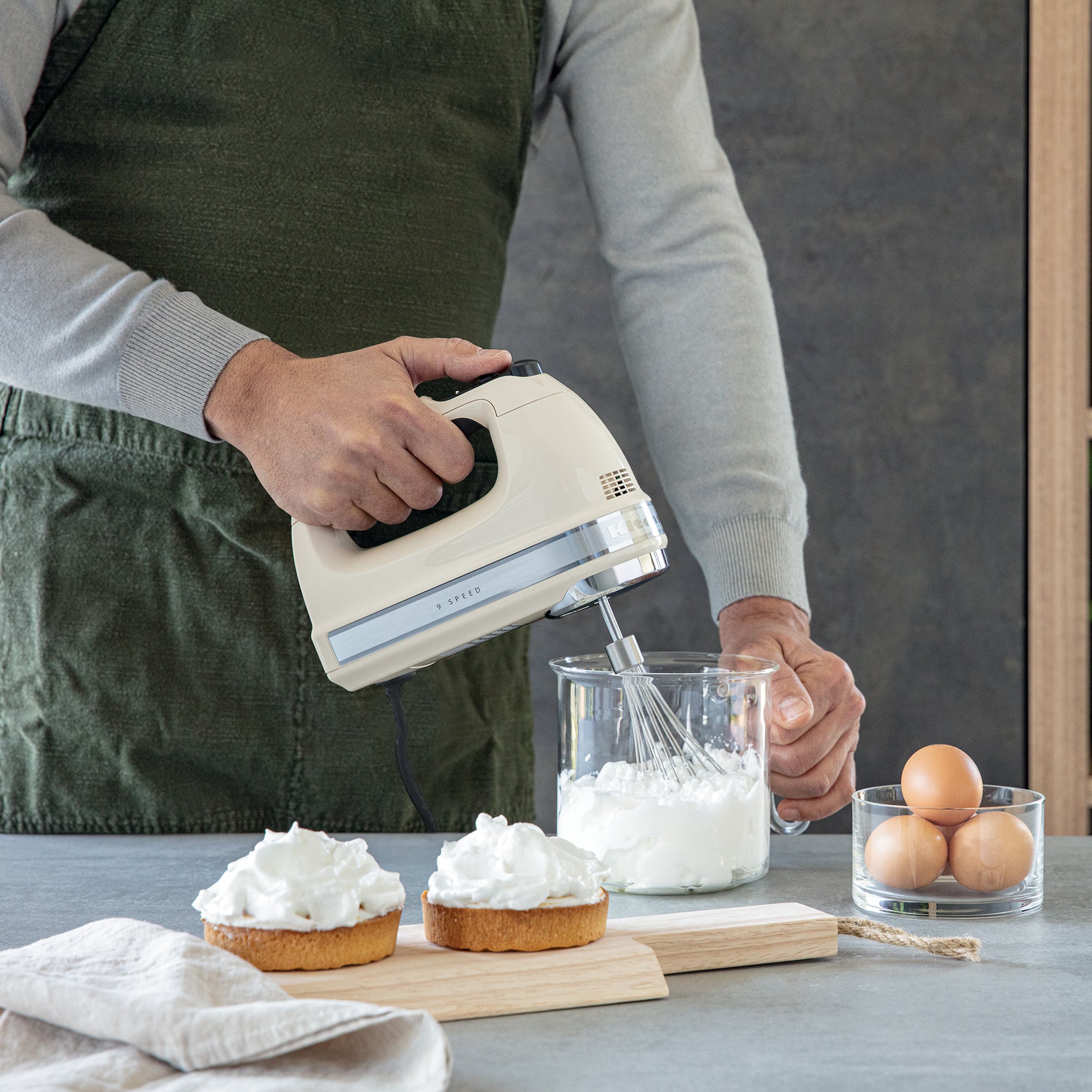 KitchenAid KitchenAid 5KHM9212 Hand Mixer 9 Speed – additional product image
