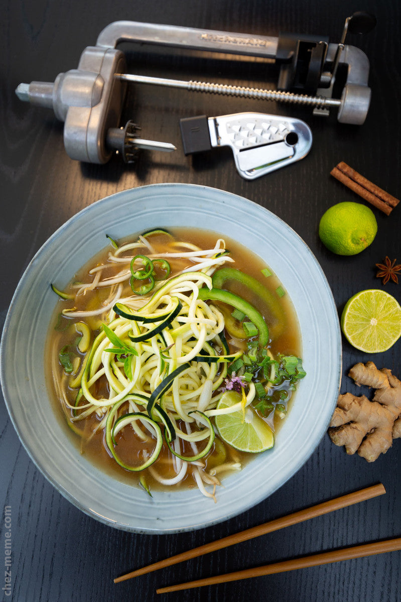 KitchenAid 5KSM1APC Spiralizer With Peel, Core And Slice - 5KSM1APC
