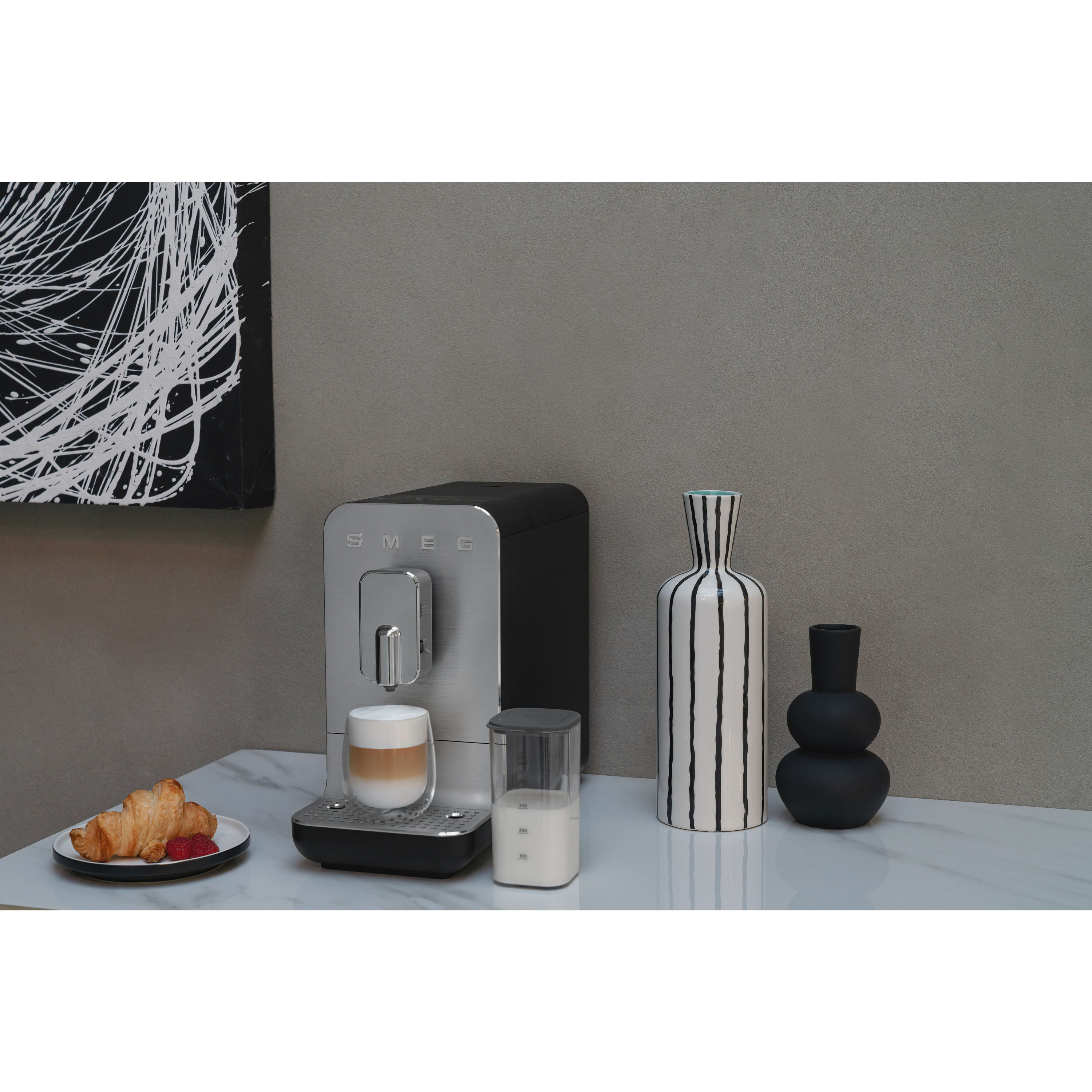Smeg Collezione BCC13 Bean to Cup Coffee Machine - product image 8