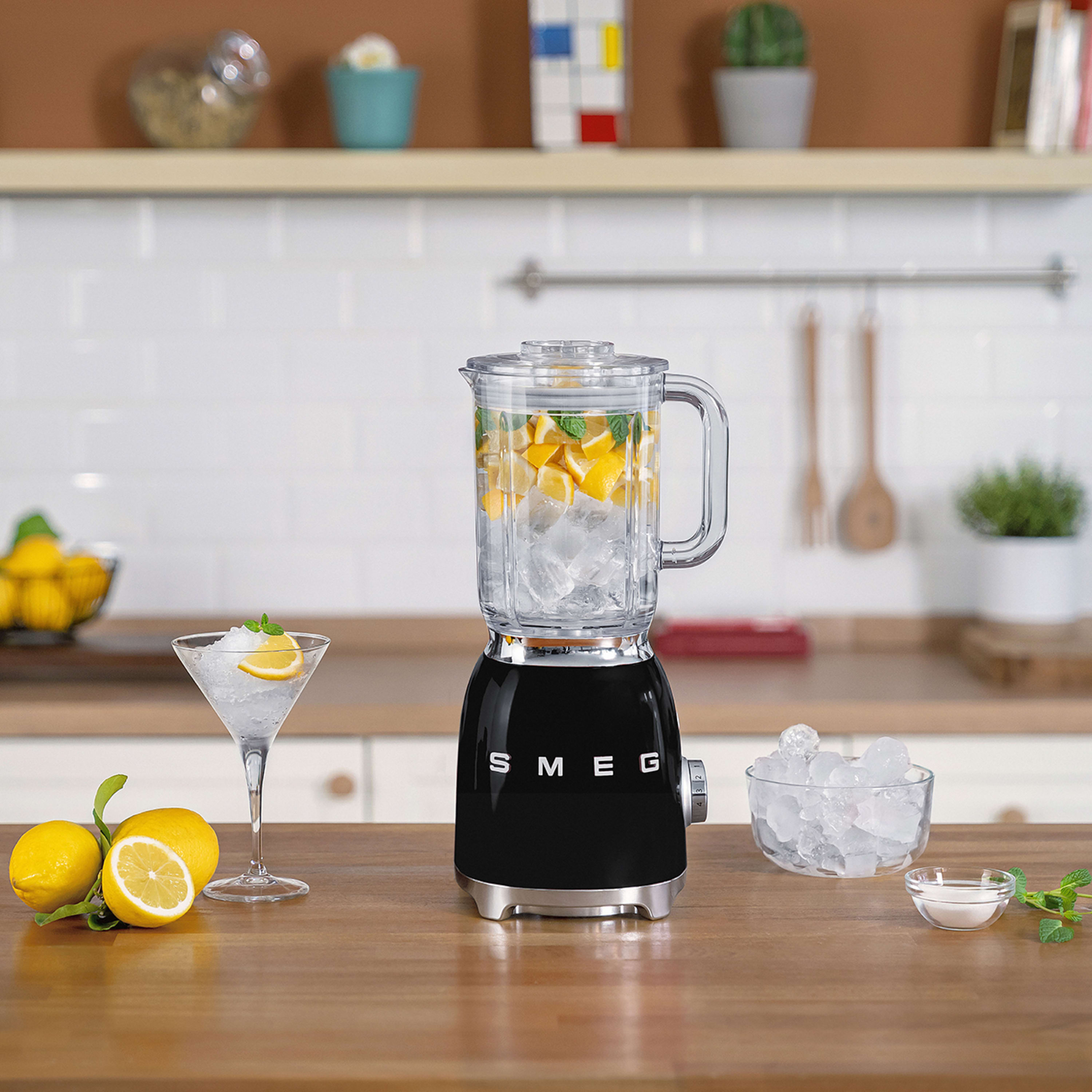 Smeg 50's Style BLF03 Blender - product image 8