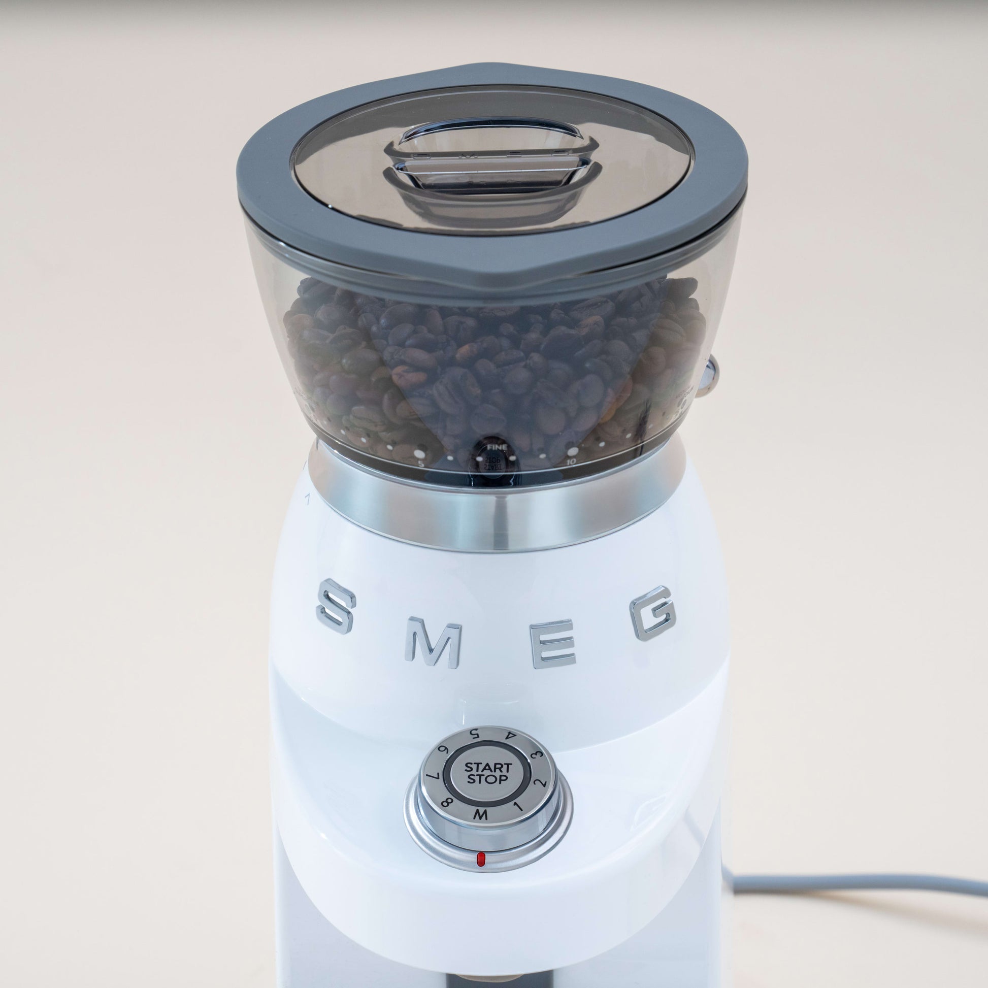 Smeg 50's Style CGF03 Coffee Grinder - product image 13
