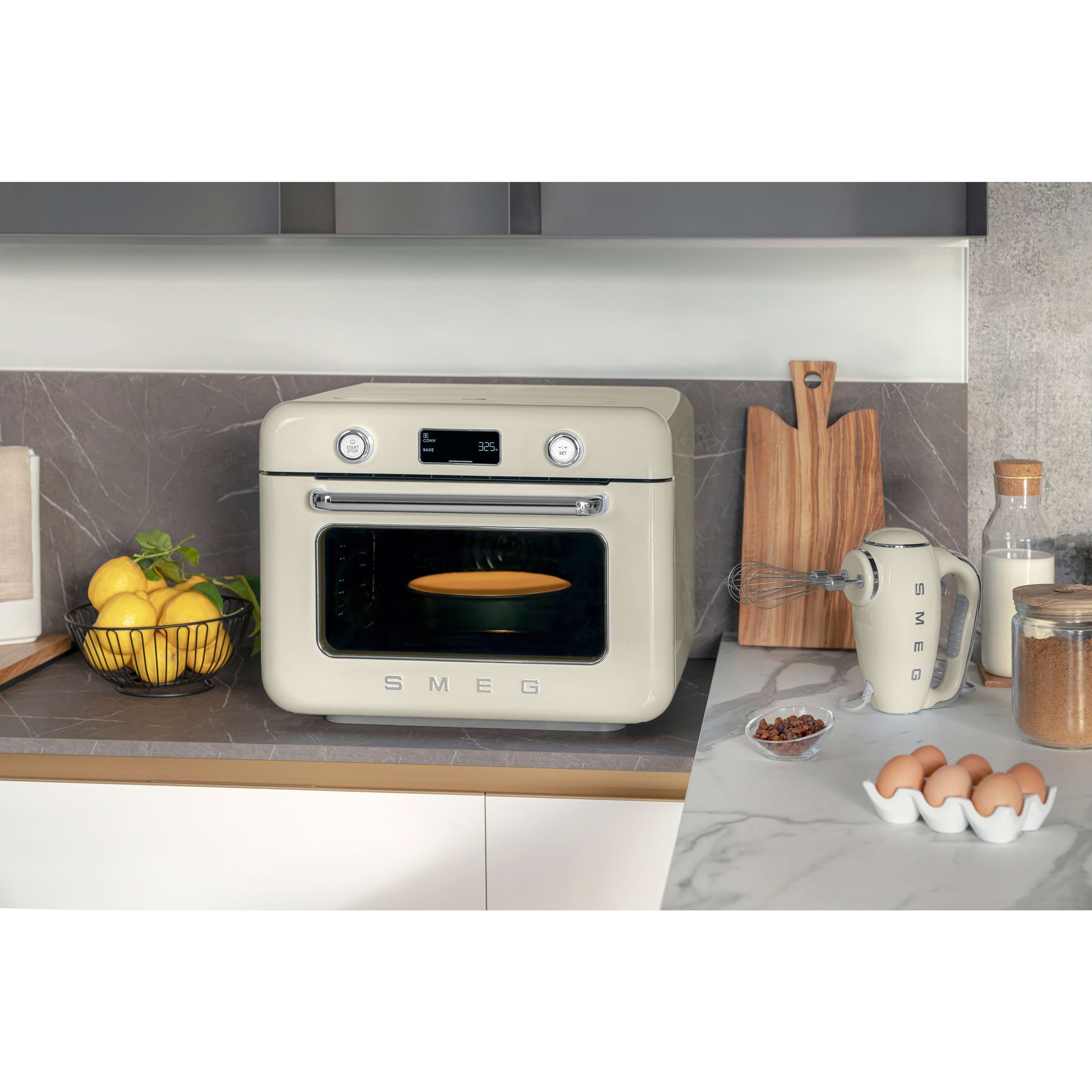 Smeg 50's Style COF01 Countertop Oven - product image 24