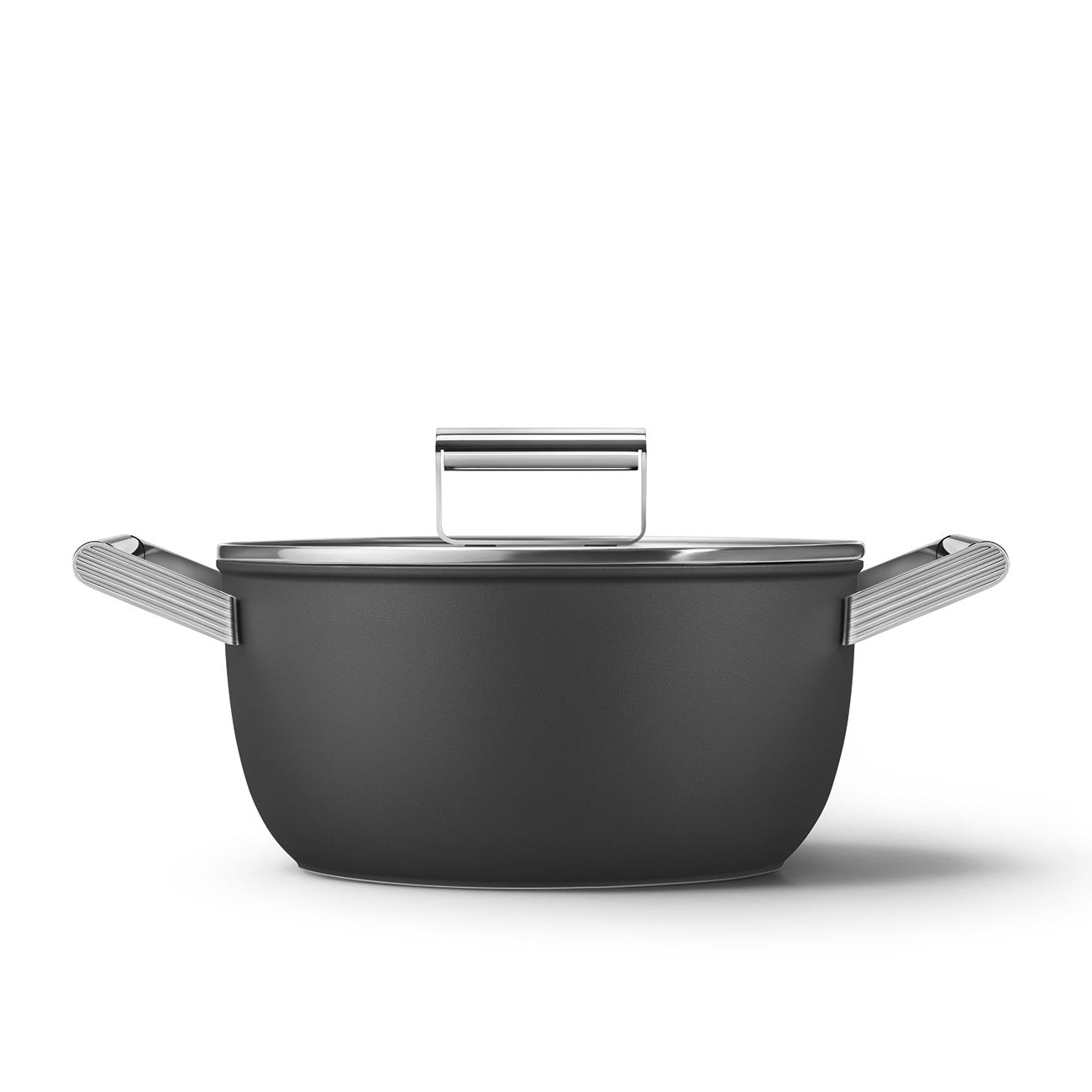 Smeg CSF2412 24cm Non-Stick Casserole Dish | 50s Style Cookware - product image 25
