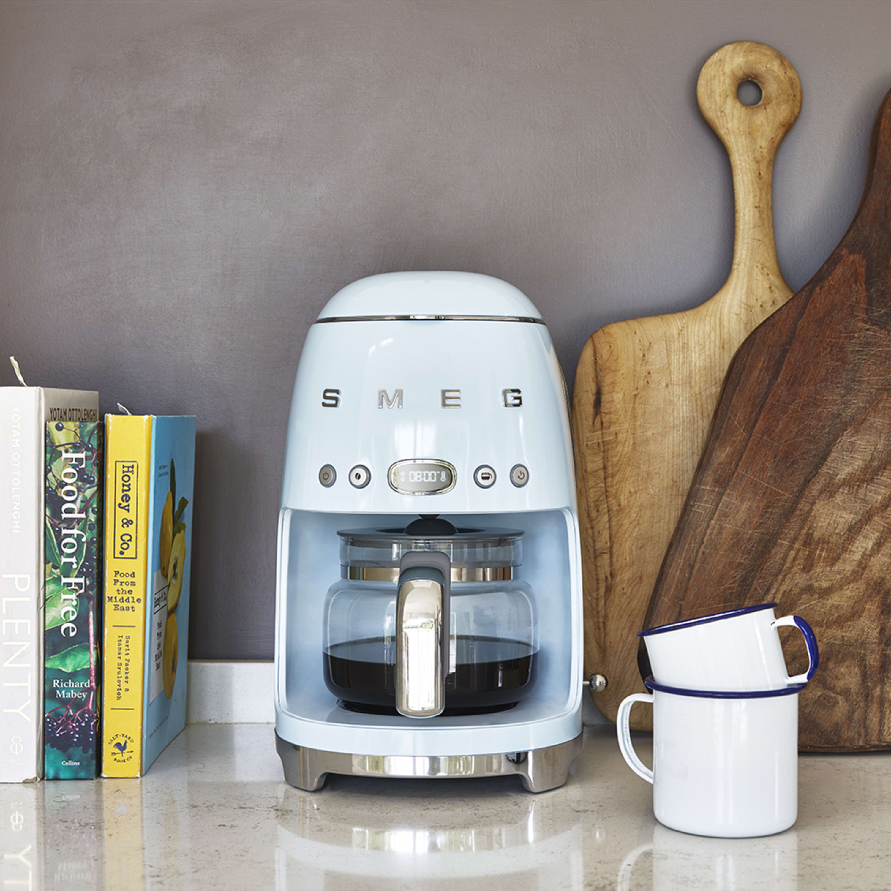 Smeg 50's Style DCF02 Drip Coffee Machine - product image 39