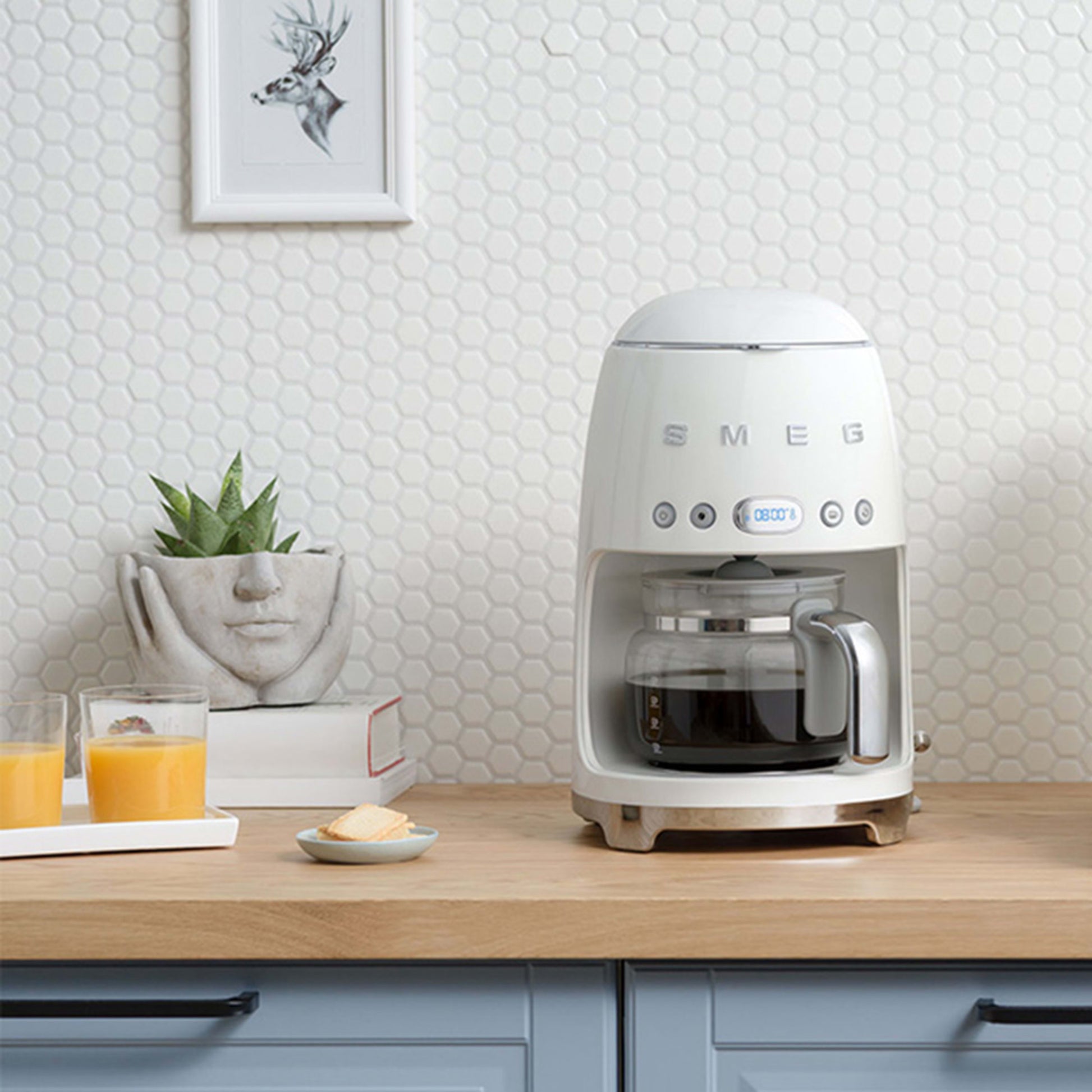Smeg 50's Style DCF02 Drip Coffee Machine - product image 79