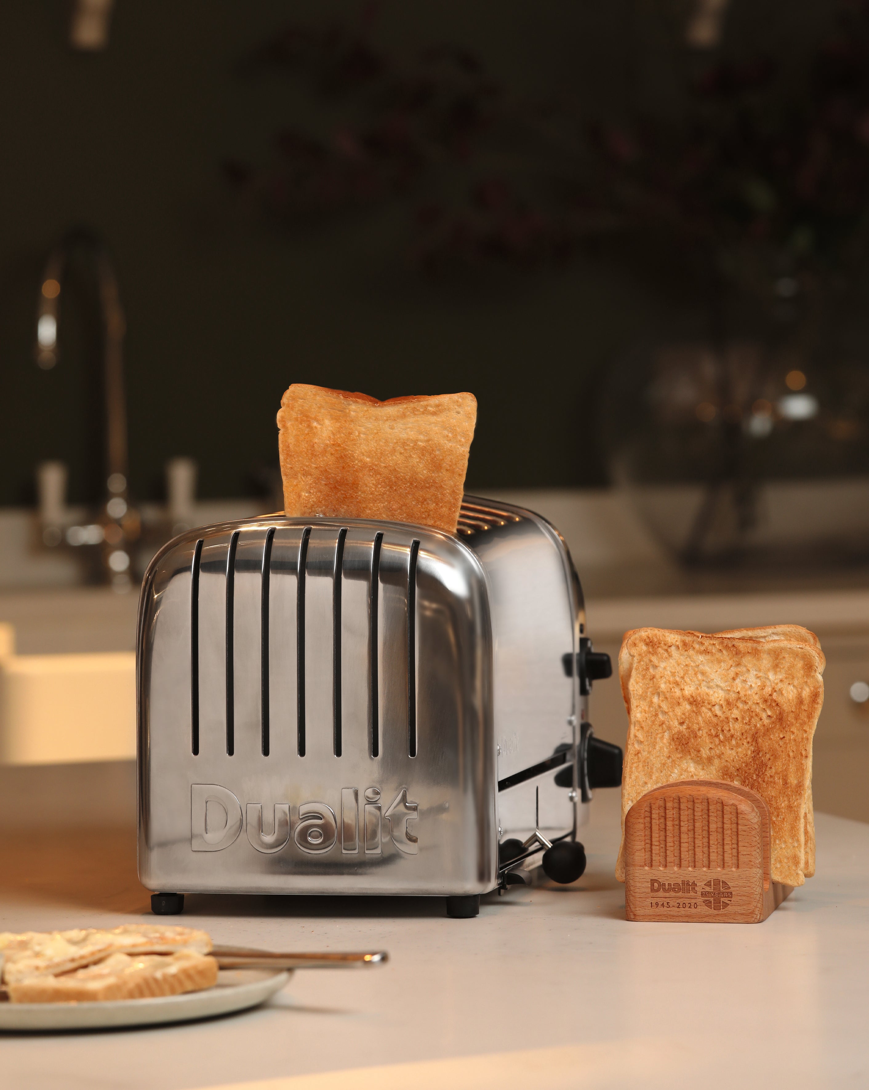 Dualit DLT-NEWGEN-4S 4 Slice NewGen Classic Toaster - 40378