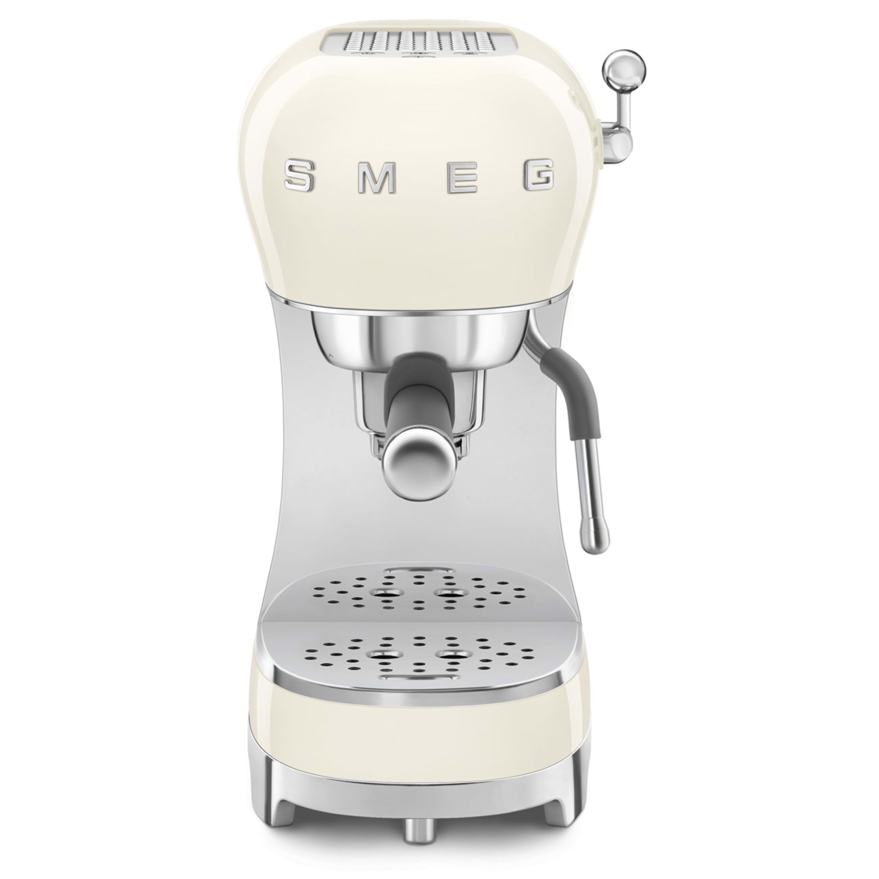 Smeg 50's Style ECF02 Espresso Coffee Machine - product image 10