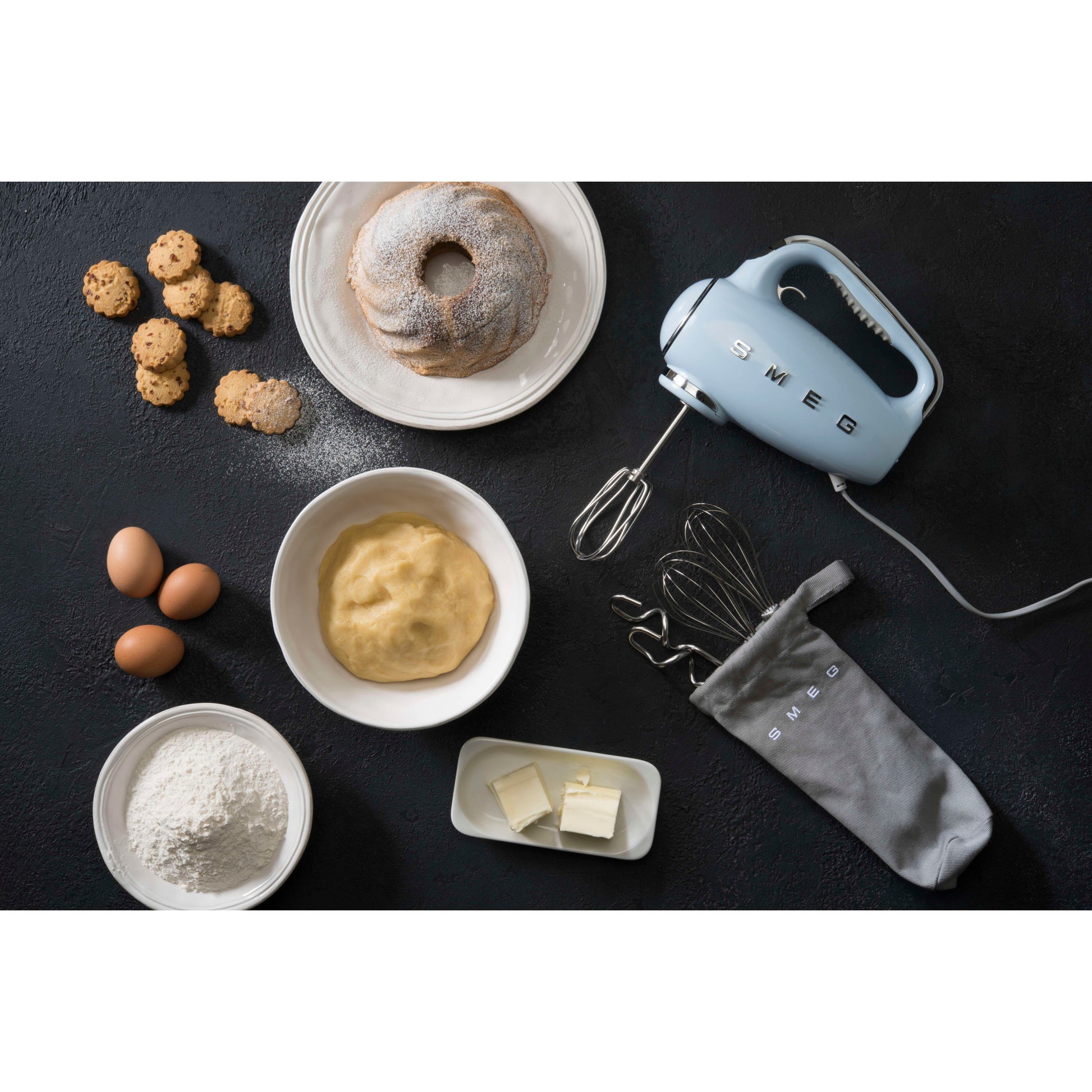 Smeg 50's Style HMF01 Hand Mixer - product image 29