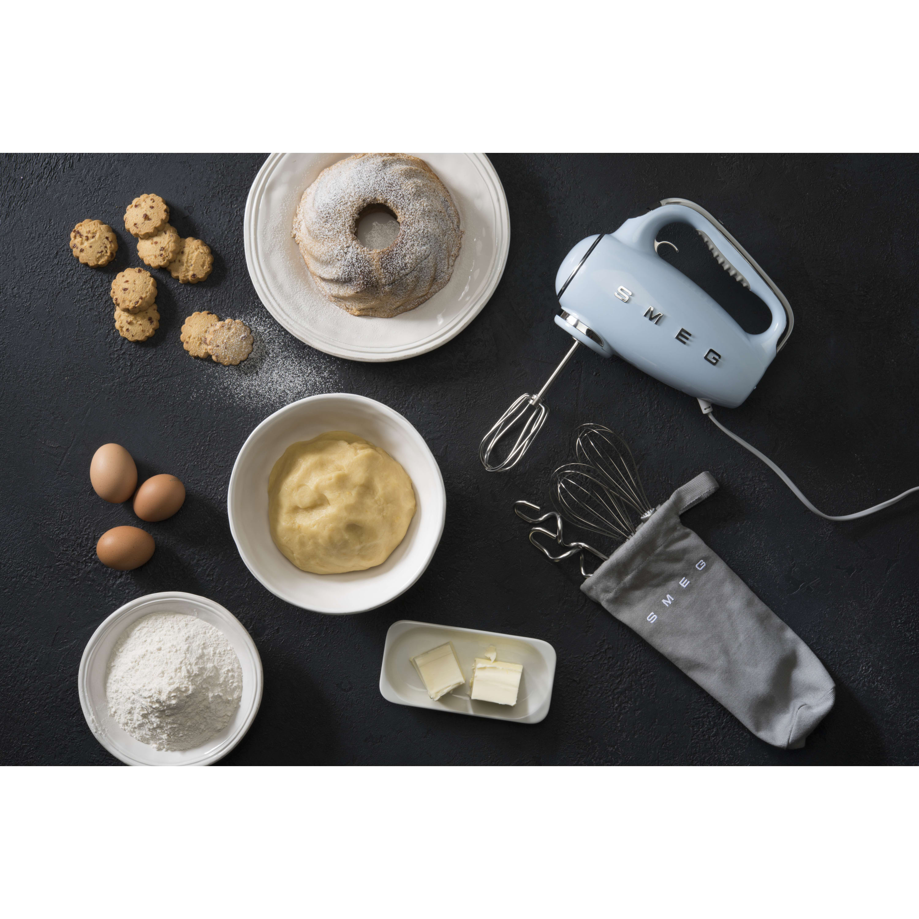 Smeg 50's Style HMF01 Hand Mixer - product image 29