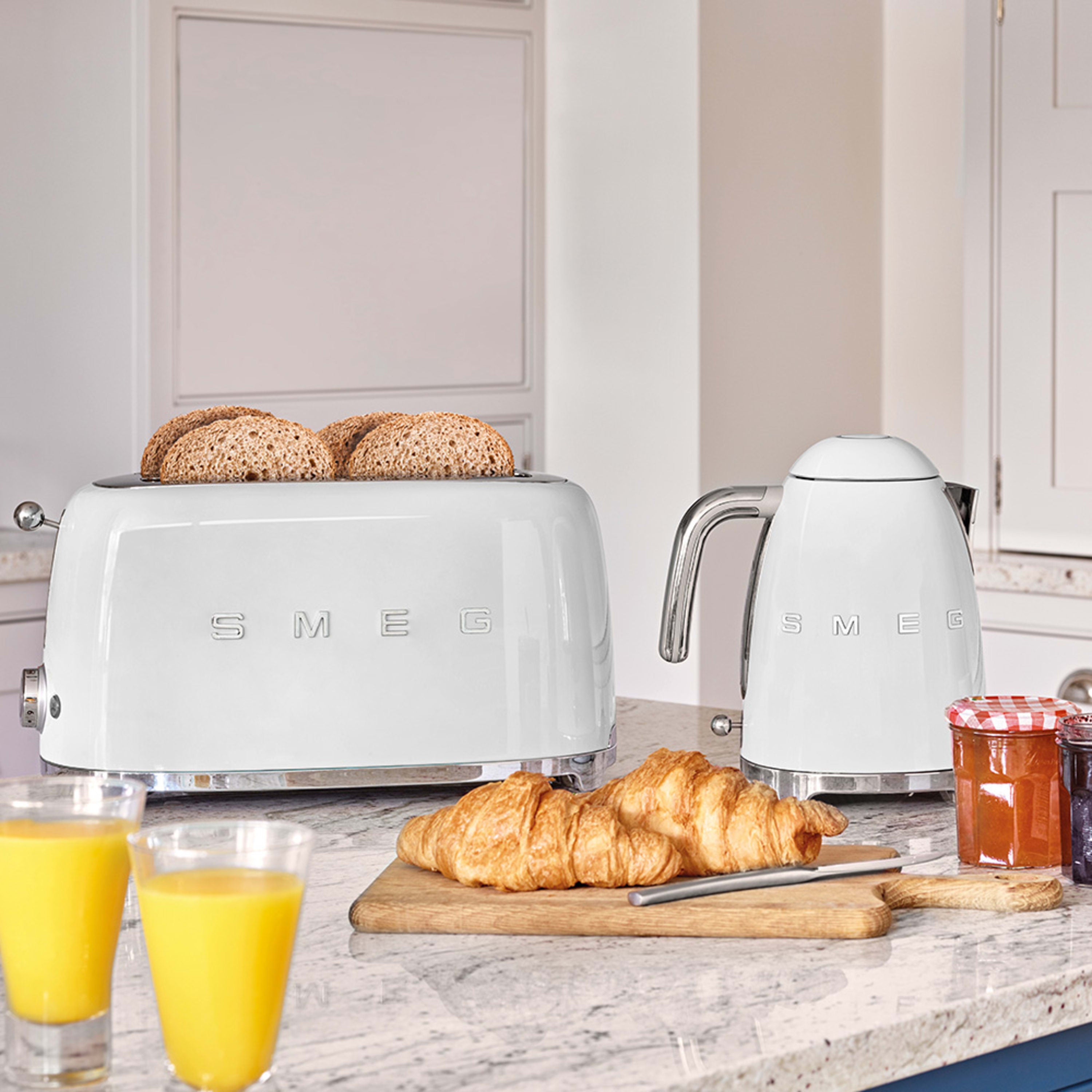 Smeg 50's Style KLF03 Kettle - product image 91