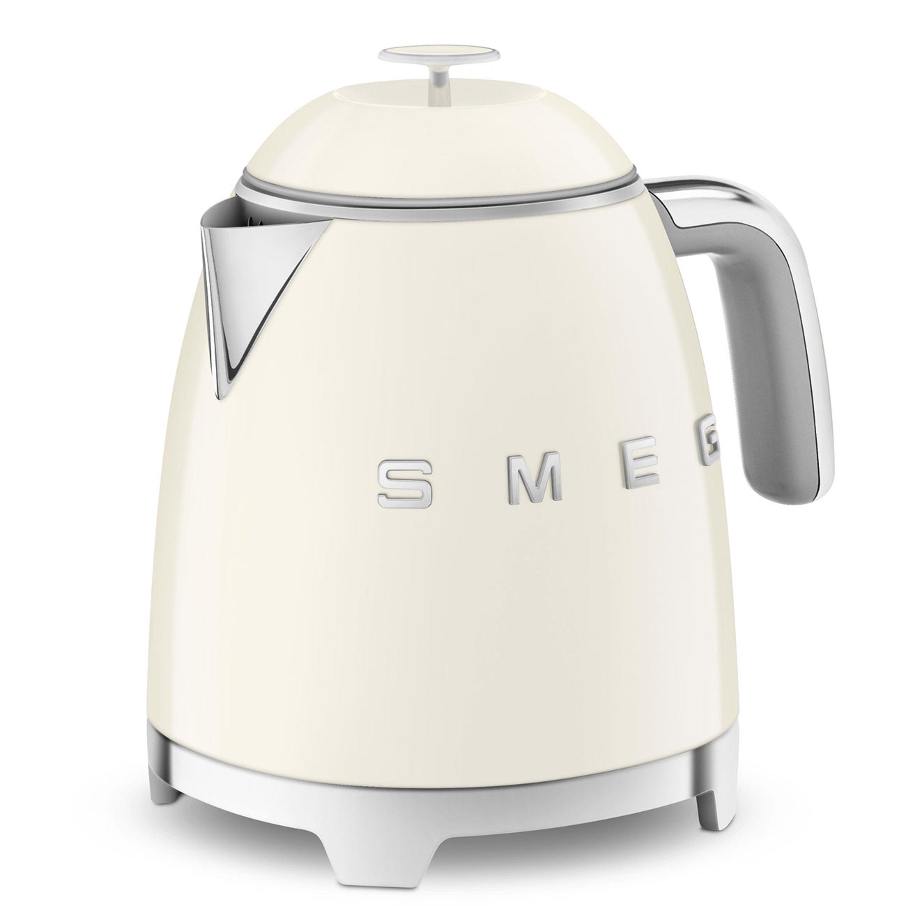 Smeg 50's Style KLF05 Mini Kettle - product image 14
