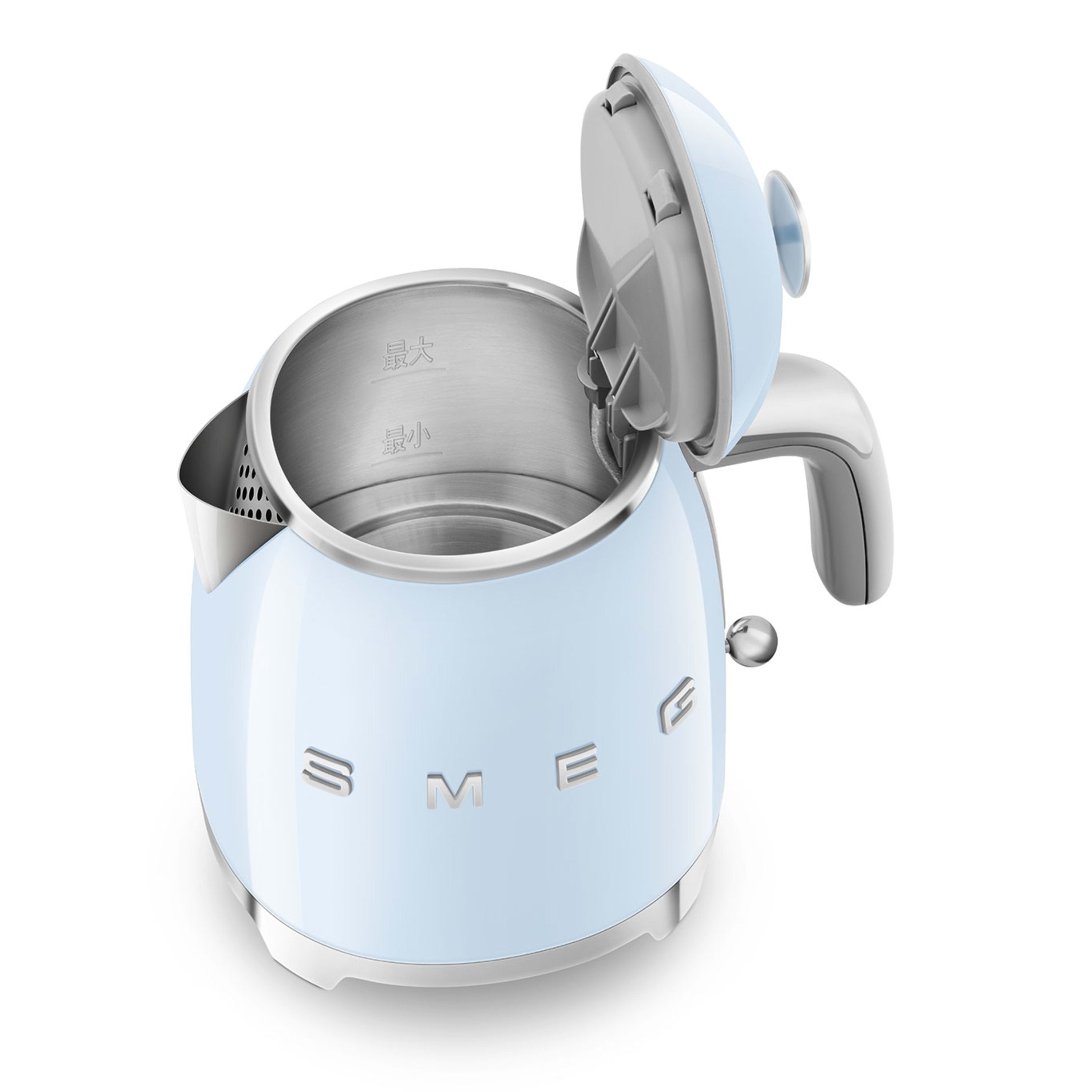 Smeg 50's Style KLF05 Mini Kettle - product image 31