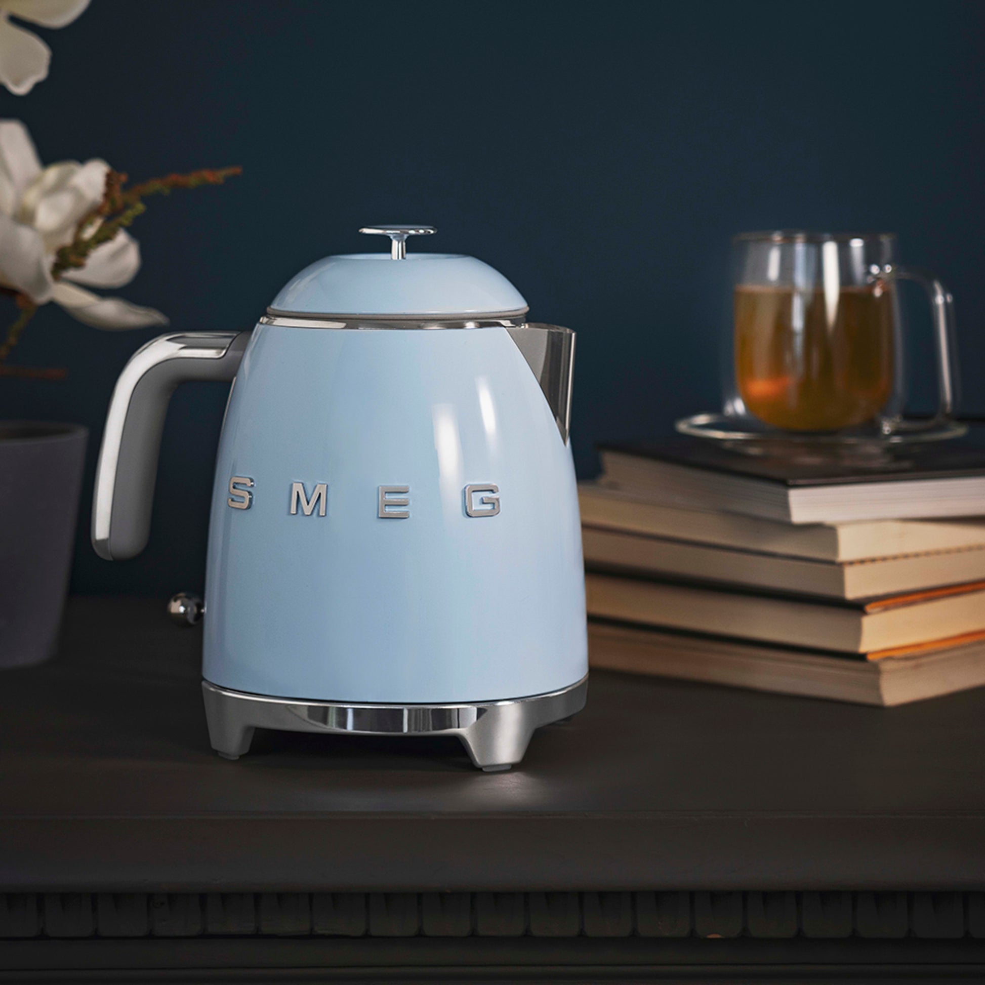 Smeg 50's Style KLF05 Mini Kettle - product image 34