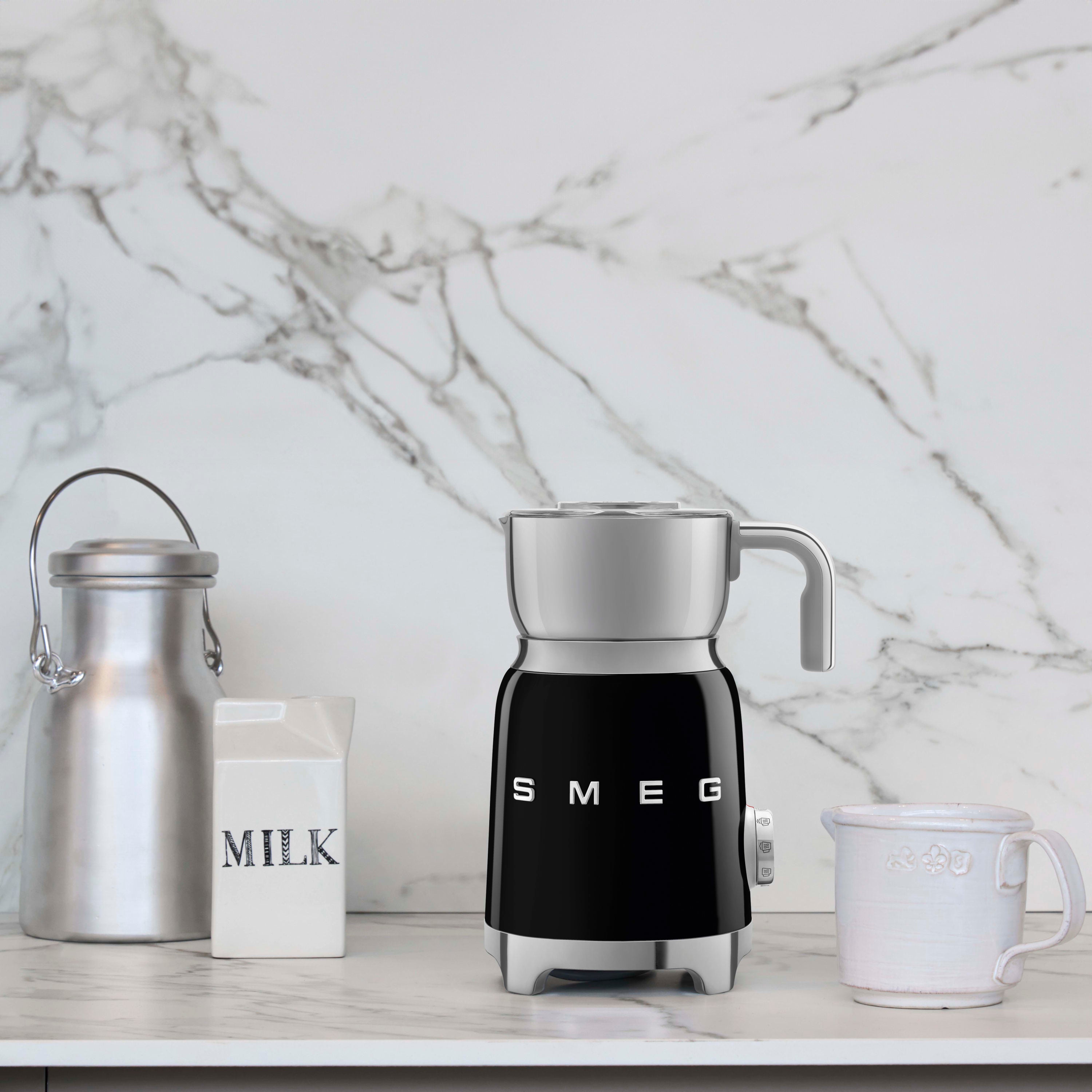 Smeg 50's Style MFF11 Milk Frother - product image 6