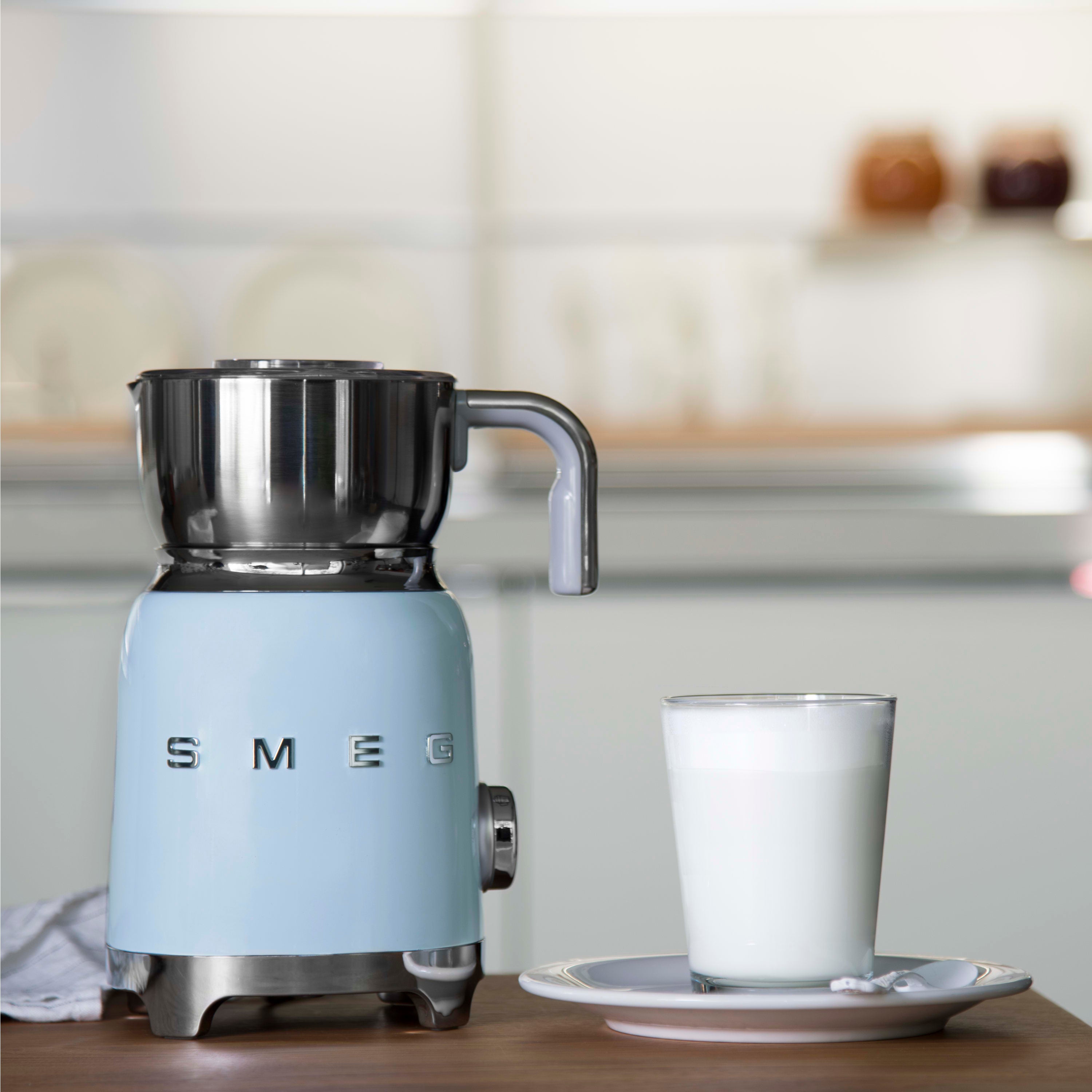 Smeg 50's Style MFF11 Milk Frother - product image 21