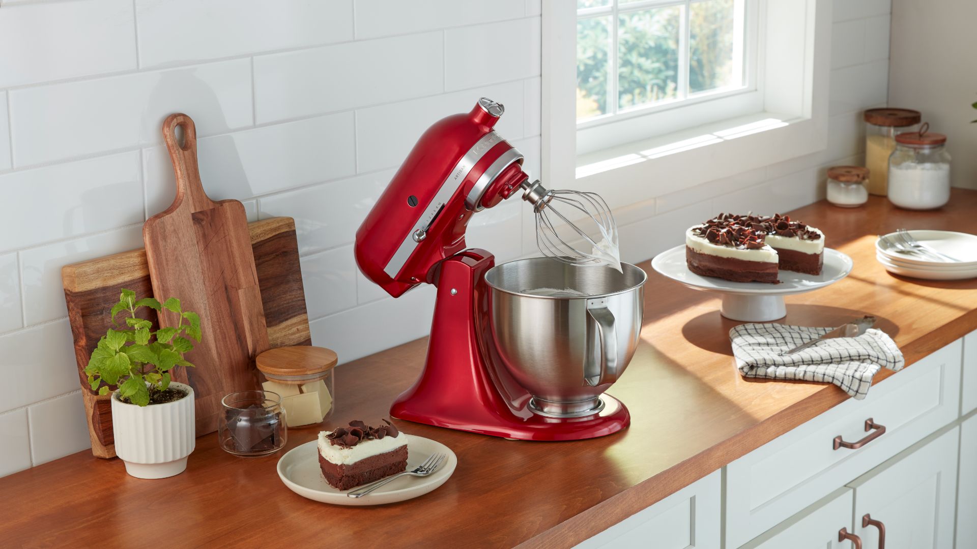 KitchenAid KitchenAid 5KSM193 4.7L Artisan By You Tilt-Head Stand Mixer – additional product image