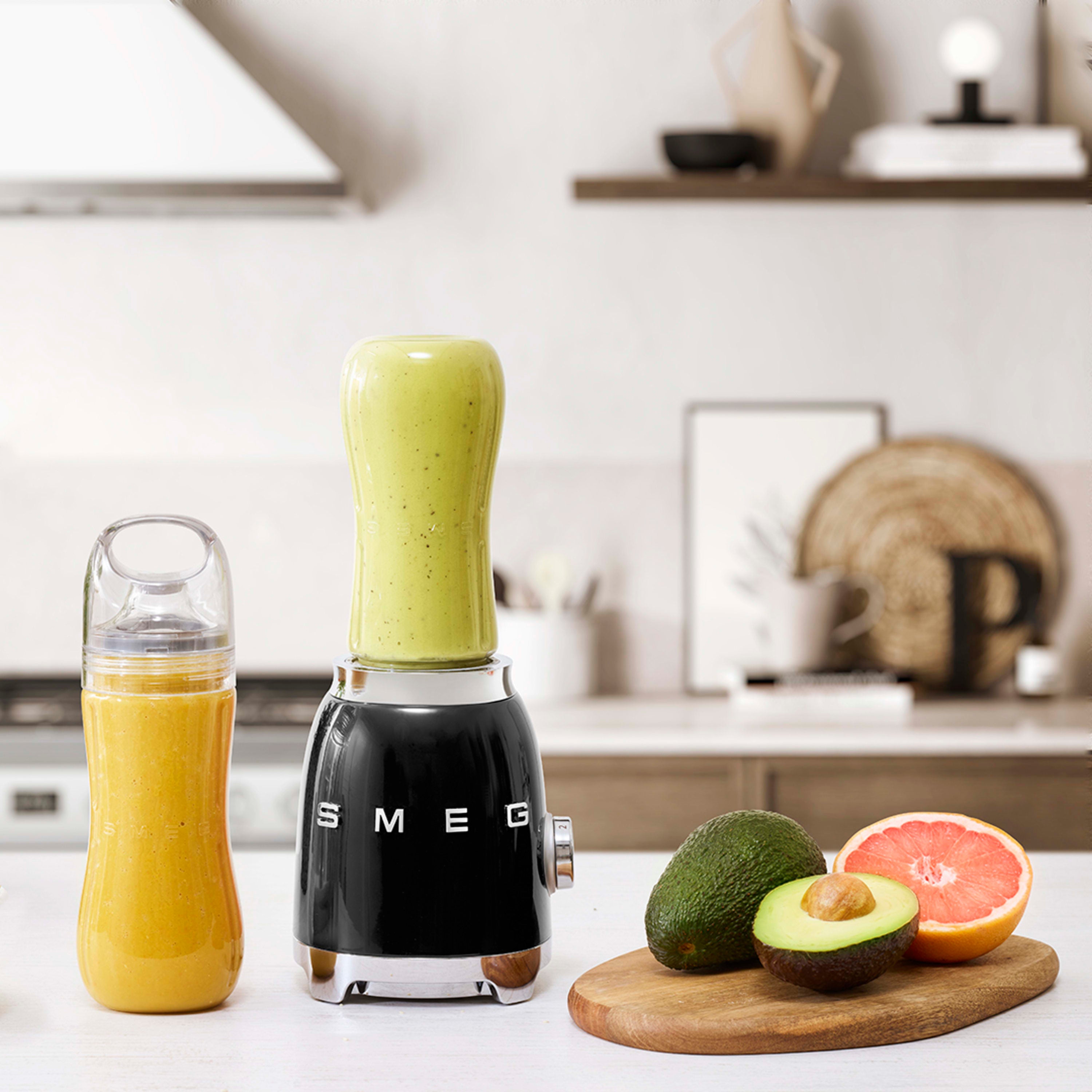 Smeg 50's Style PBF01 Personal Blender - product image 6