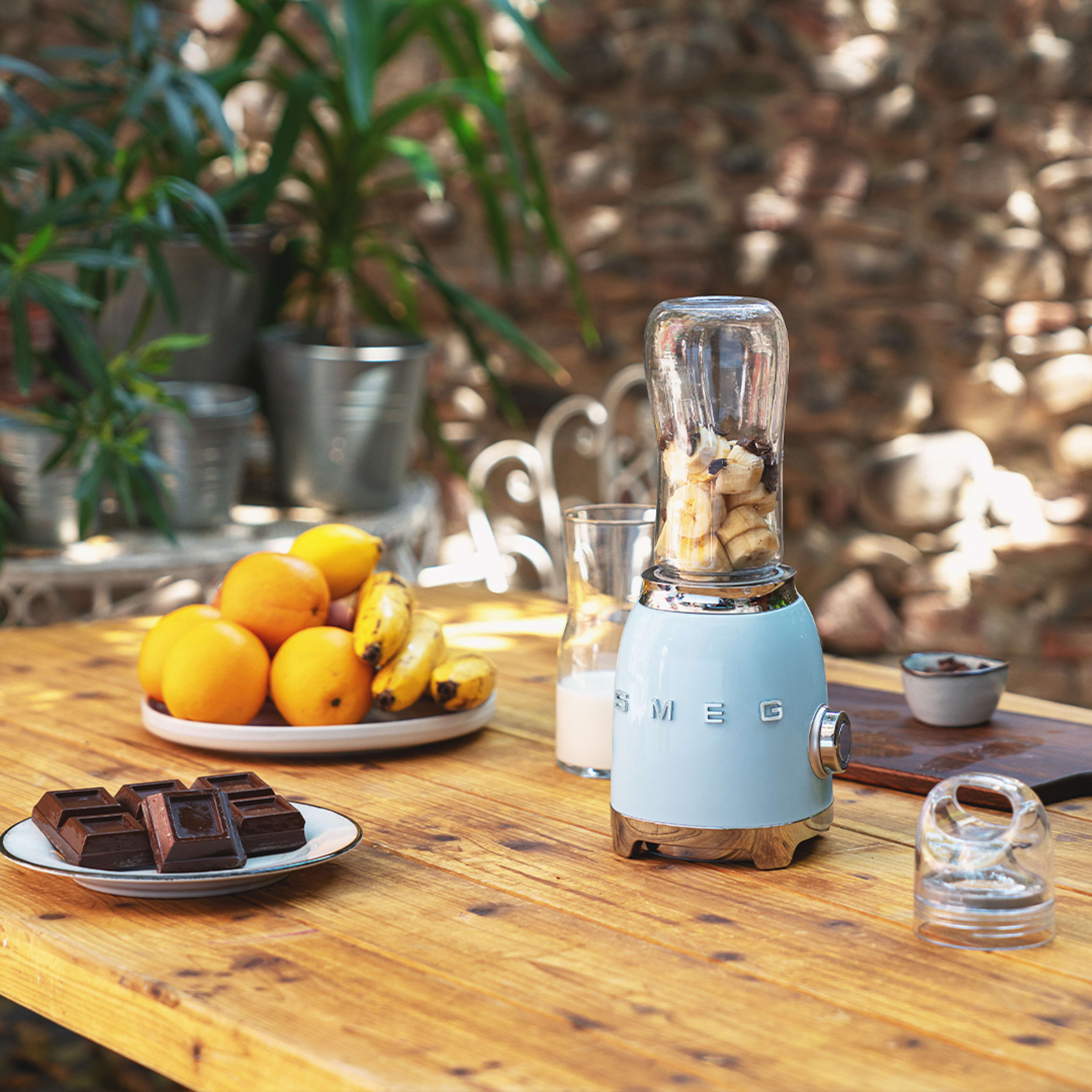 Smeg 50's Style PBF01 Personal Blender - product image 21