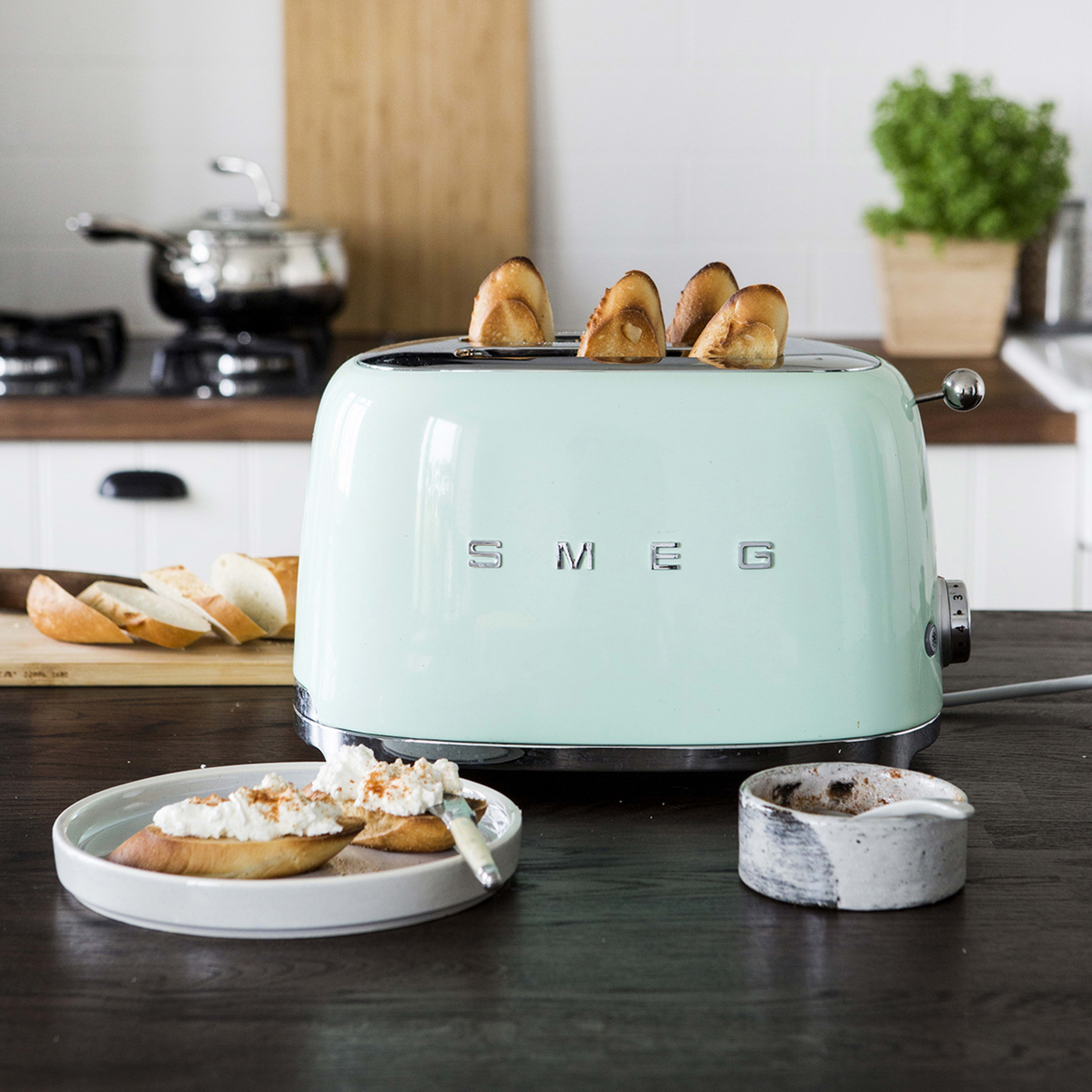 Smeg 50's Style TSF01 2-Slice Toaster - product image 49