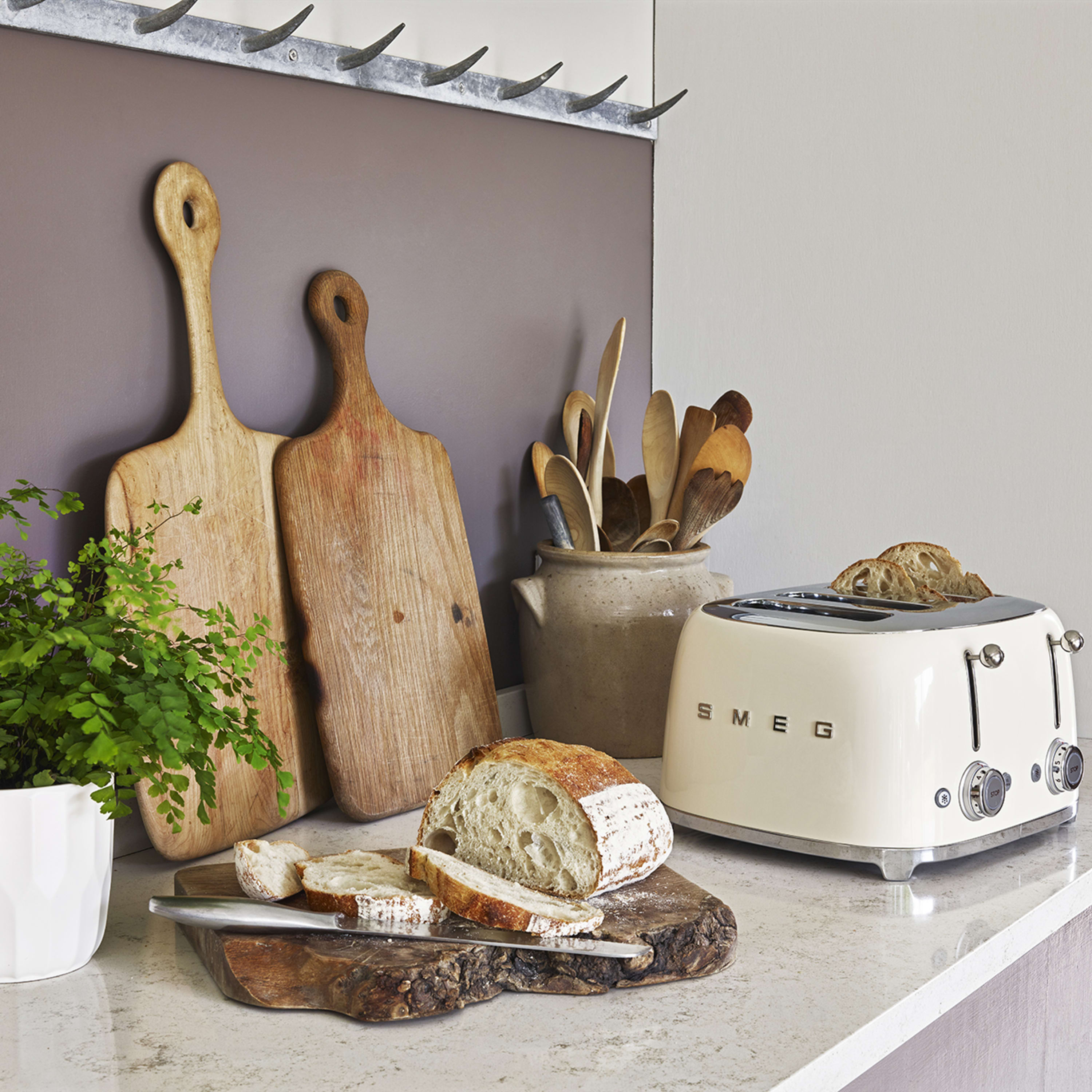 Smeg 50's Style TSF03 4-Slice Toaster - product image 11