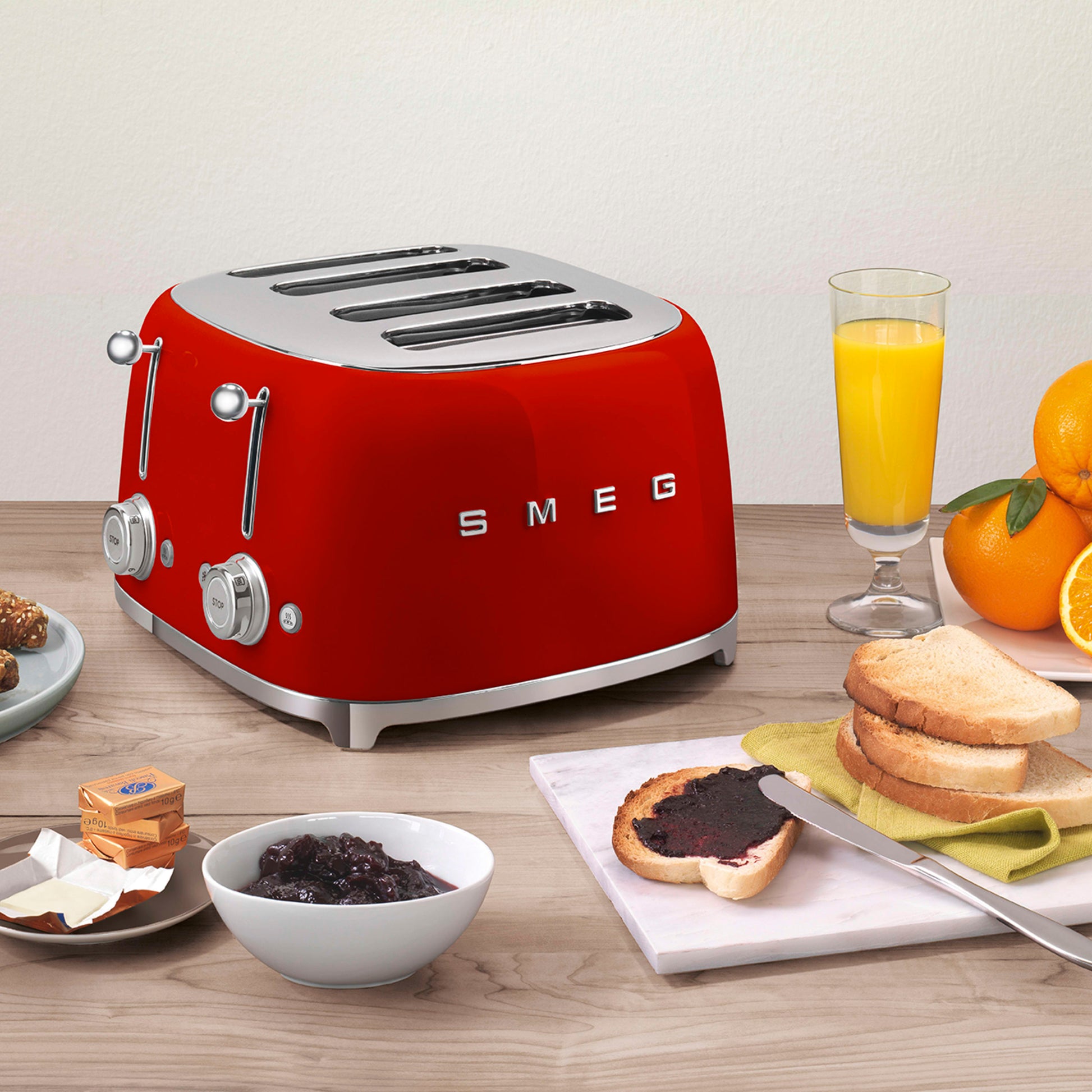 Smeg 50's Style TSF03 4-Slice Toaster - product image 39